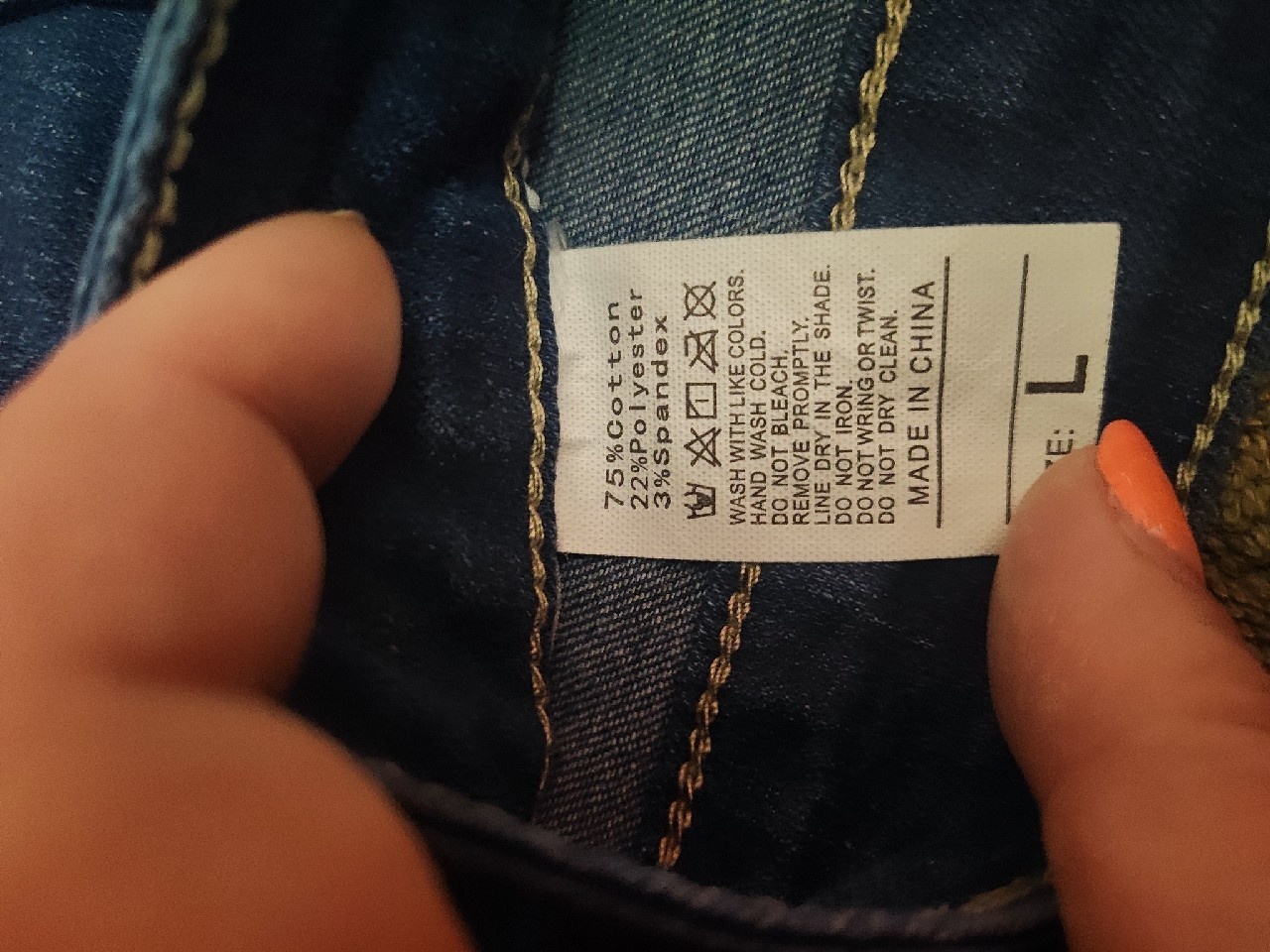 Dżinsy niebieskie, z guzikami na nogawkach, rozm. L - 6