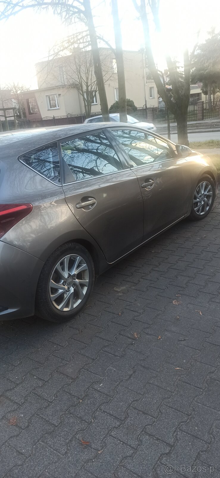 Sprzedam Toyota Auris - 6
