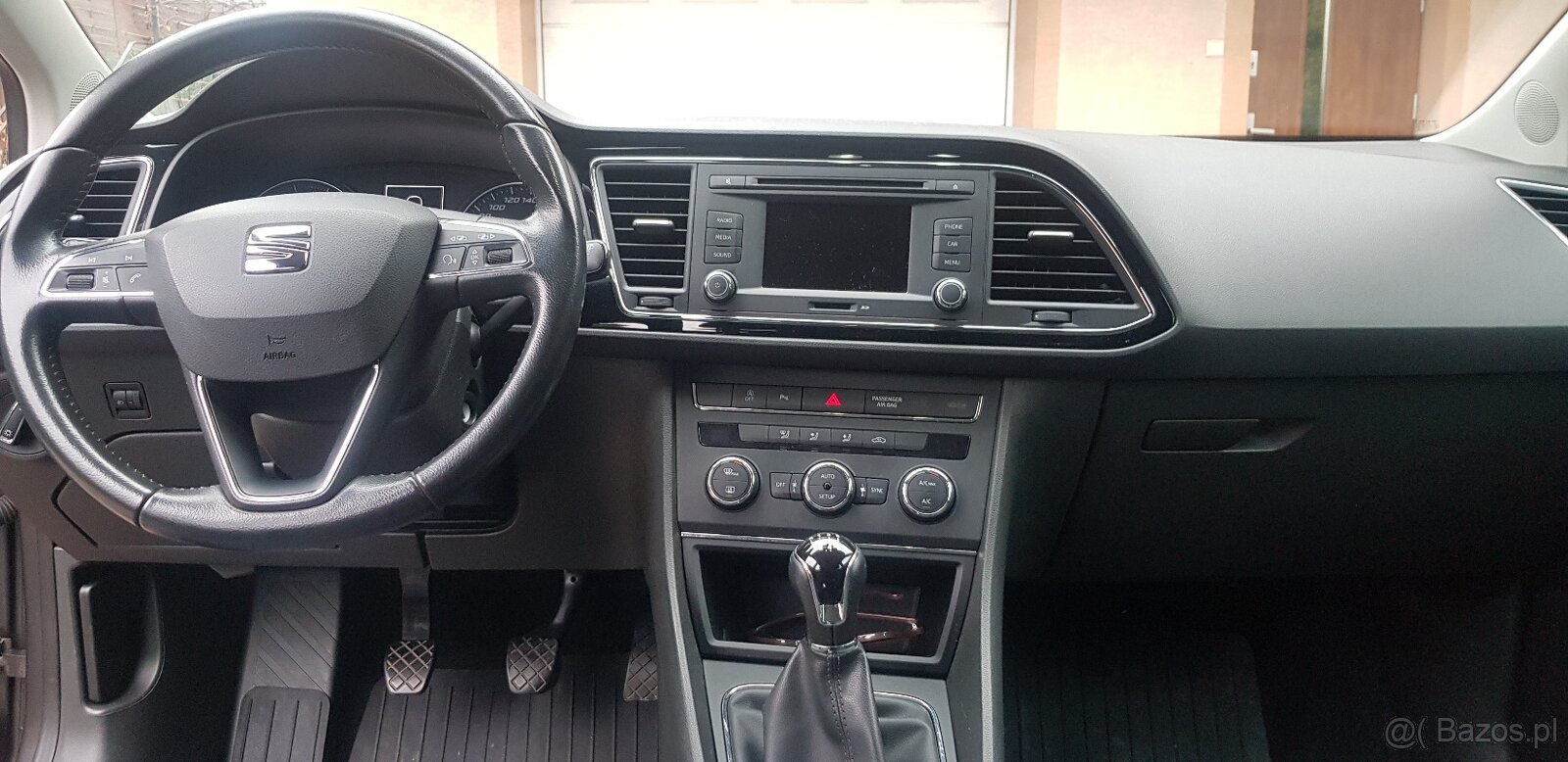 SEAT LEON niski przebieg benzyna - 6