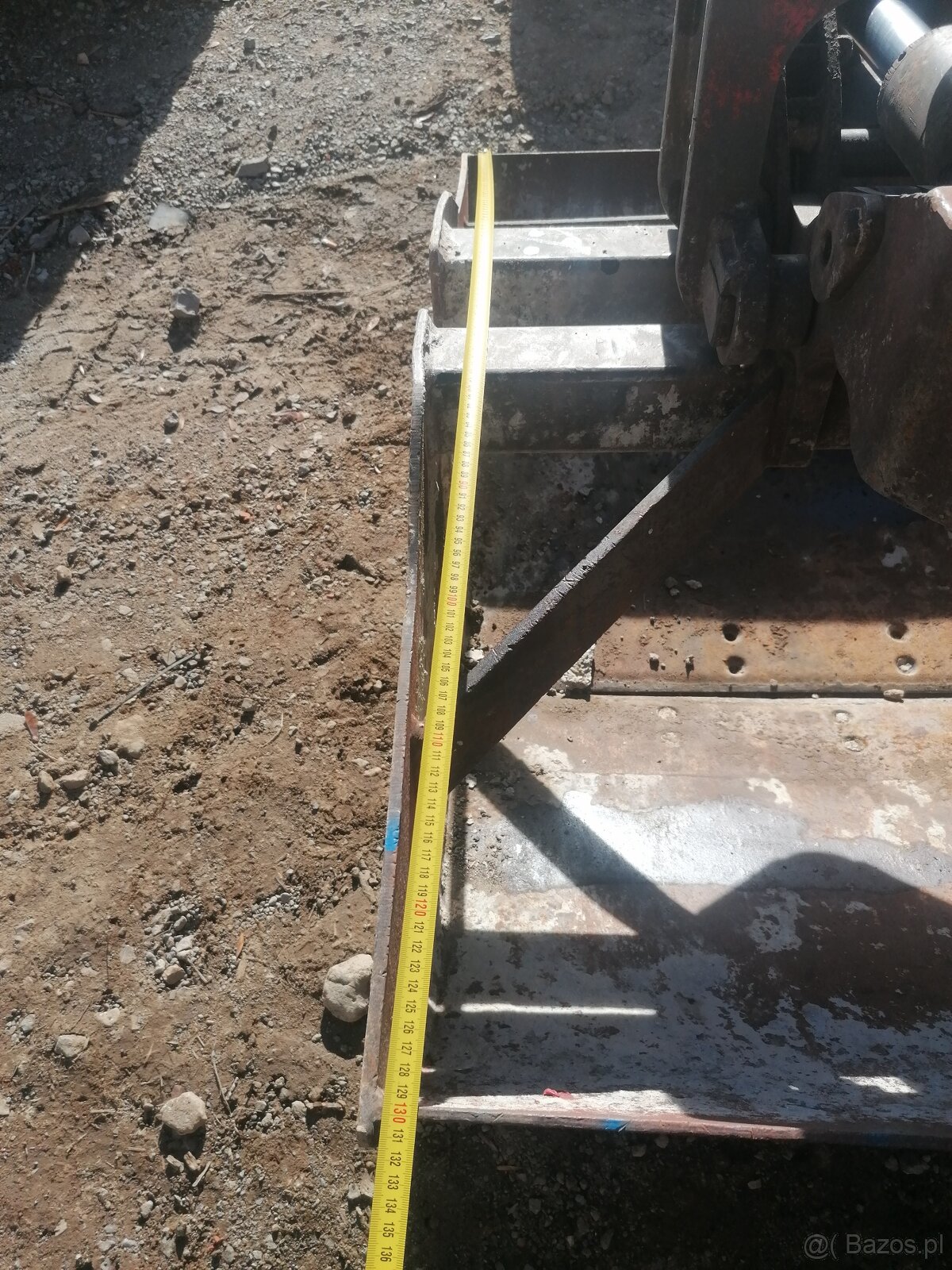 Sprzedam chwytak do materiałów sypkich. 500L - 6