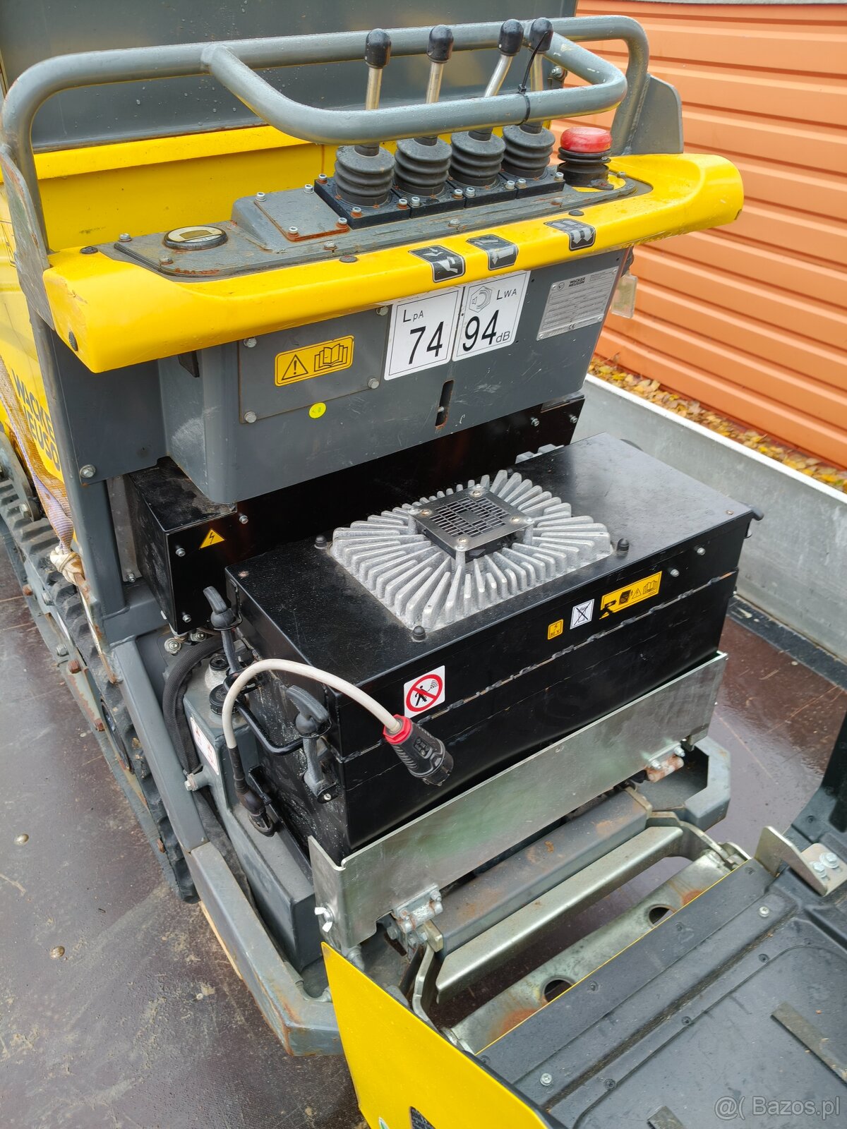 Wozidło samozaładowcze Wacker - 6