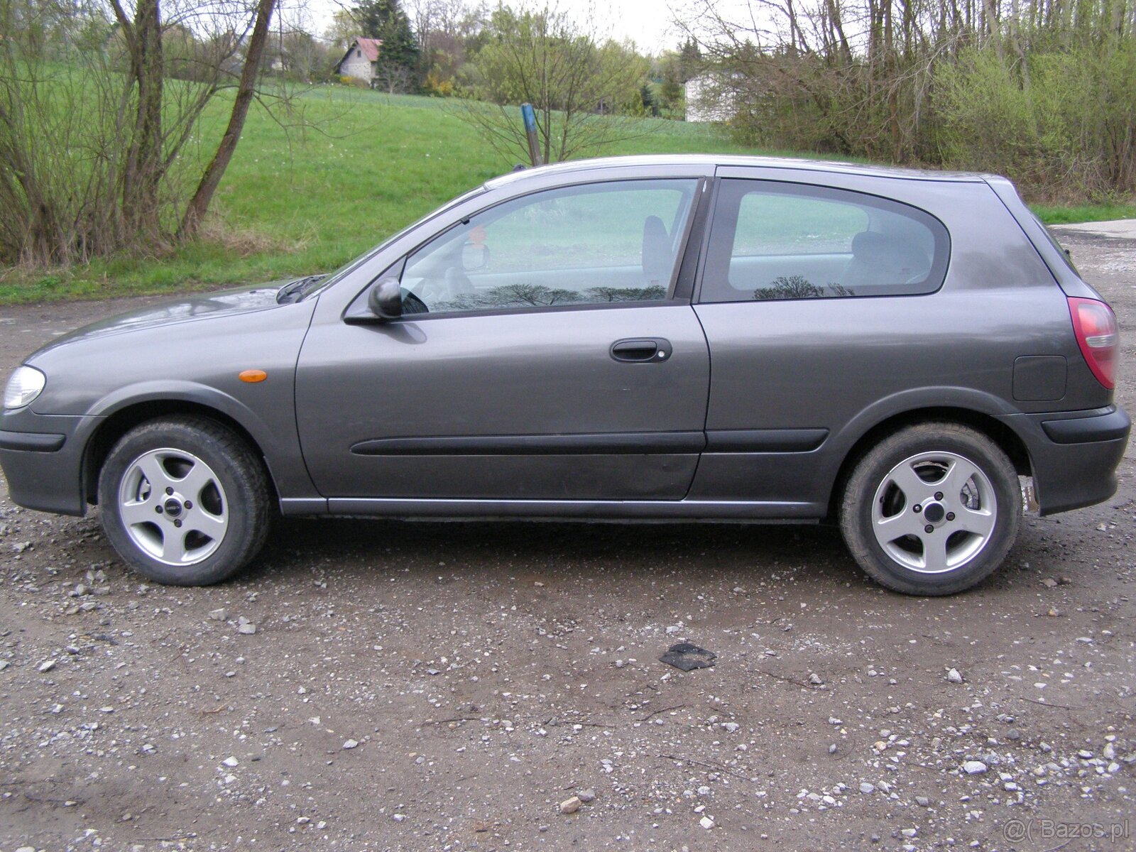 Nissan Almera 1,8 benzyna, rok 2002 - 6