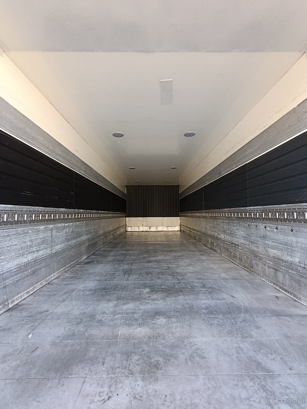 Kontener Izoterma / Kontener Magazynowy / Magazyn 9M - 6