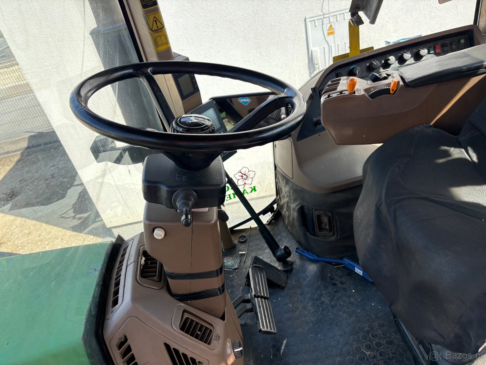 John Deere 8300 - 6