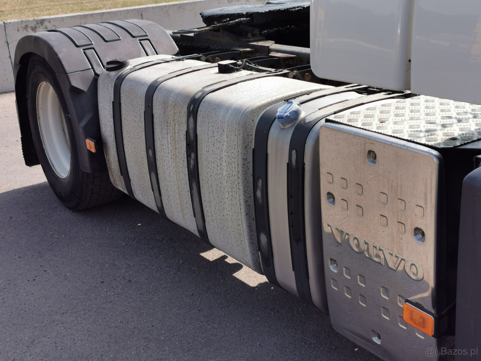 Sprzedaję ciągnik siodłowy VOLVO FH 13.460 42T EEV - 6