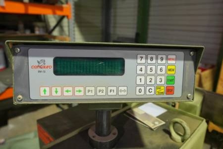 Kopiująca tokarka hydrauliczna CENTAURO T5E 1600 - 6