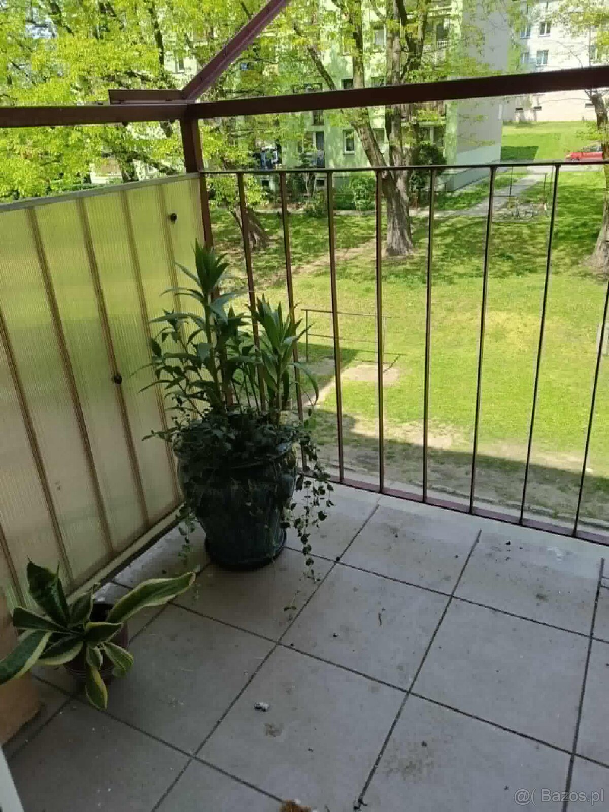 Mieszkanie z niskim czynszem - 3 pokoje - 6