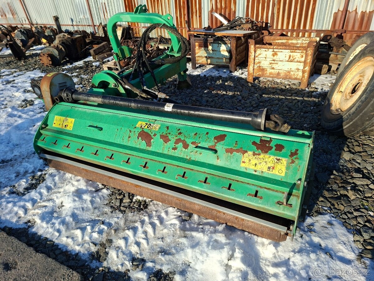 Rozdrabniacz do rowów i skarp WŁOCHY RMZ 220 - 6