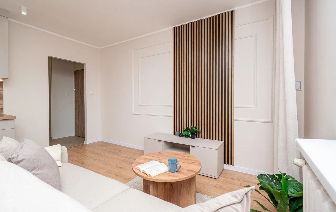 Mieszkanie o pow. 47.50m2, balkon, IVp,, Os.Asnyka - 6