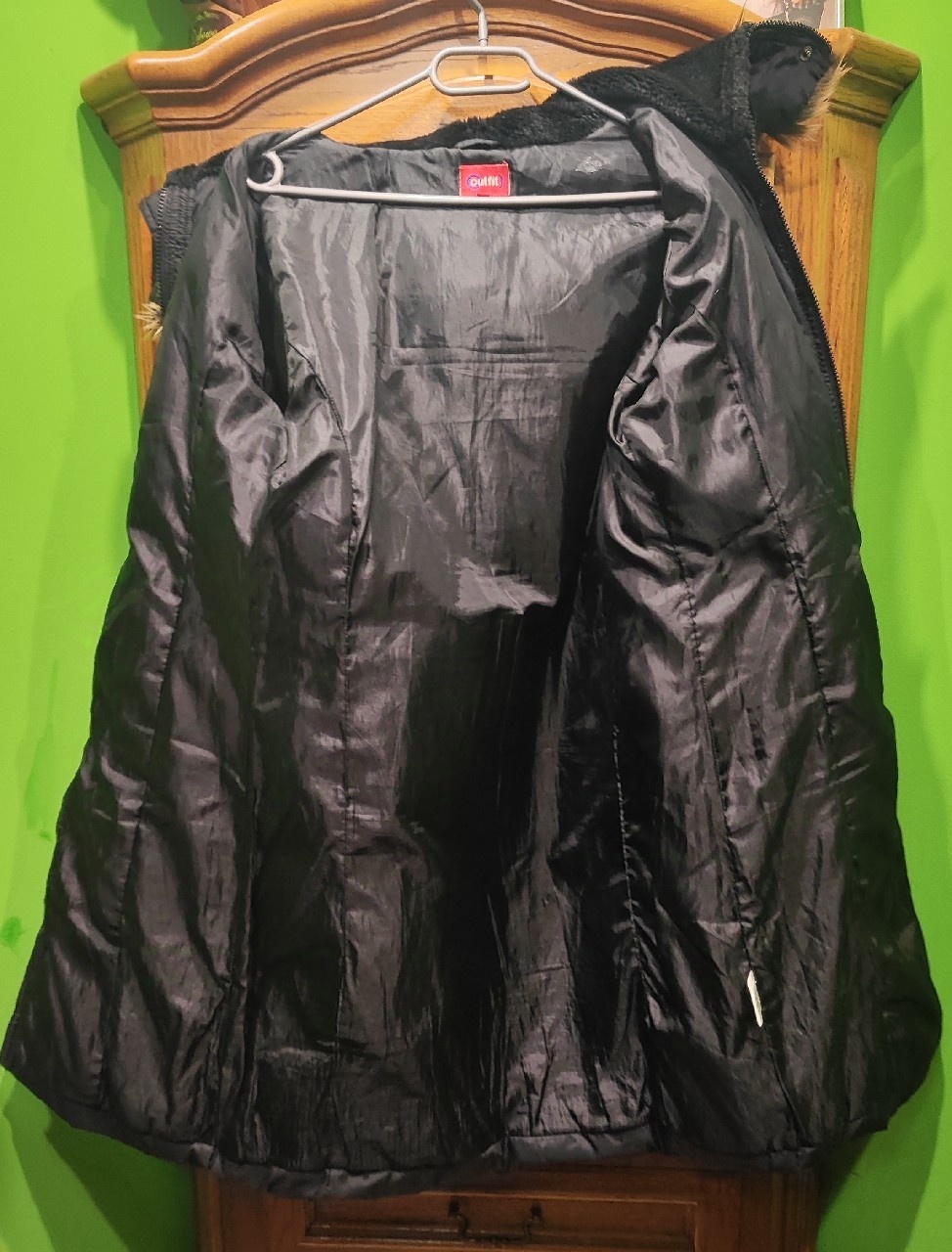 Czarna ciepła kurtka zimowa z kapturem/kołnierz - 6