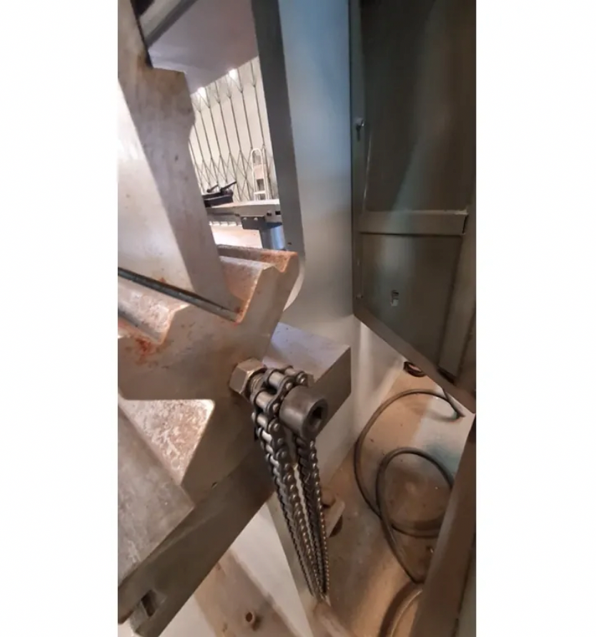 Prasa krawędziowa CNC 160 t, długość gięcia 3200 mm, 2 osie - 6