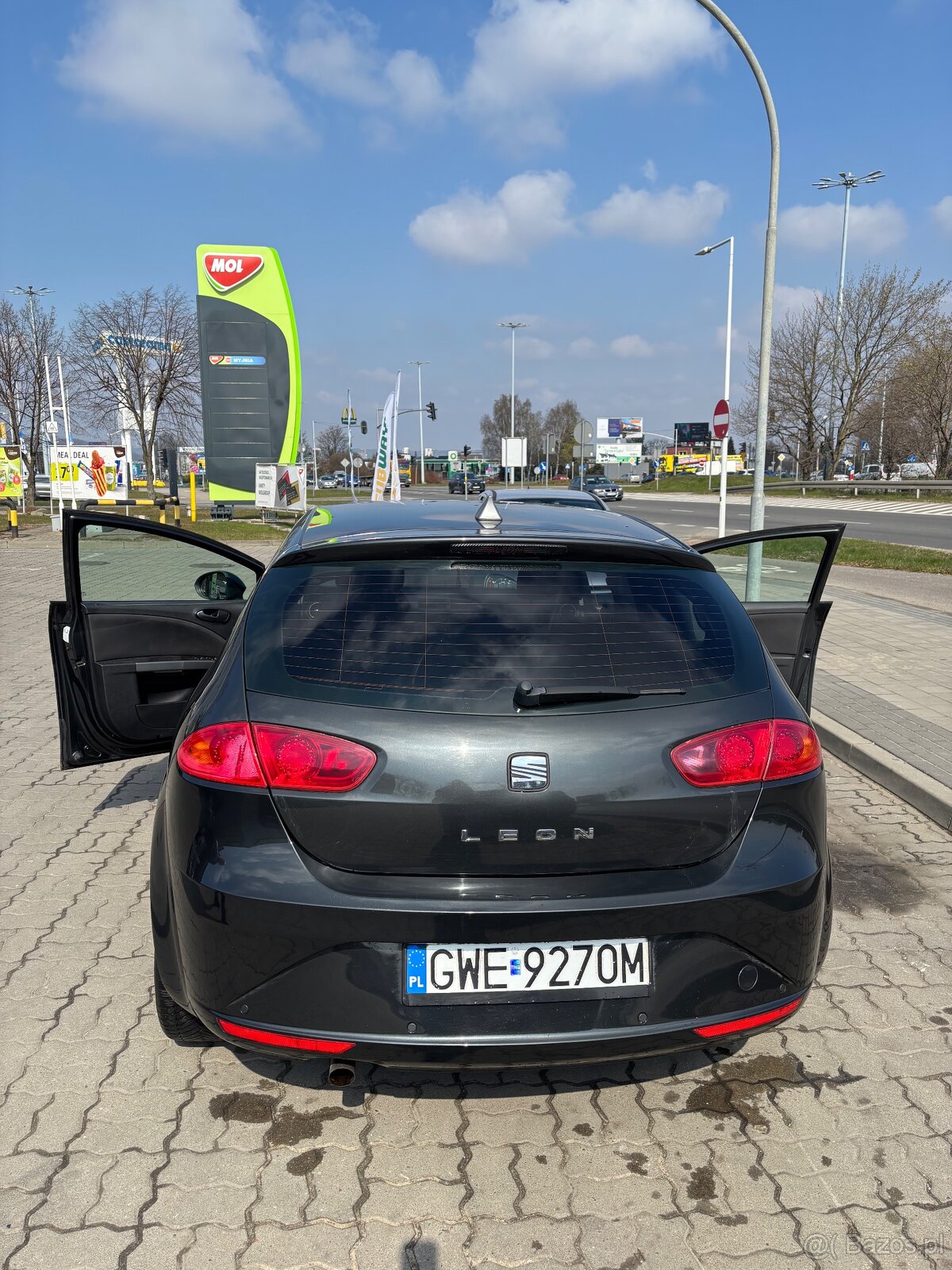 Sprzedam Seata Leona 2011 rok - 6