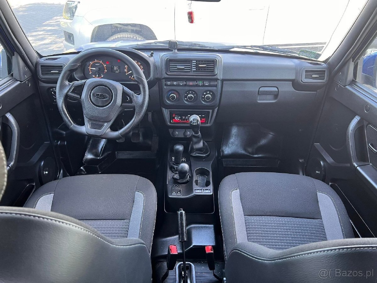 Lada Niva Taiga 1.7 4x4 + AC - 6