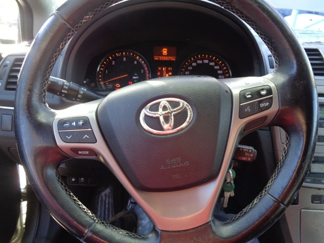 Sprzedam części zamienne do toyota avensis t27 kombi - 6