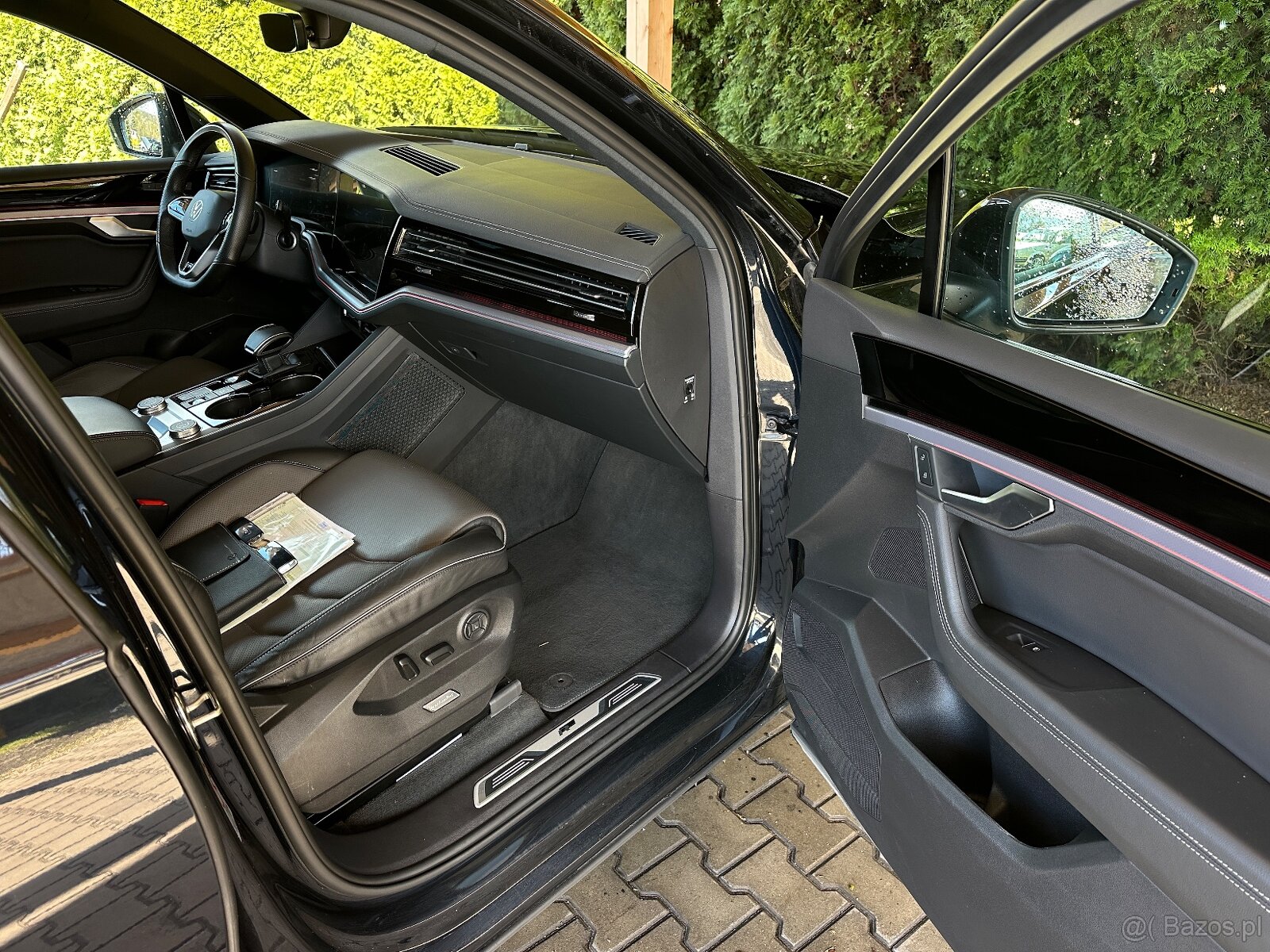 VOLKSWAGEN TOUAREG R-LINE 3.0 TDI VZDUCH PANORAMA MATRIX LED - 6