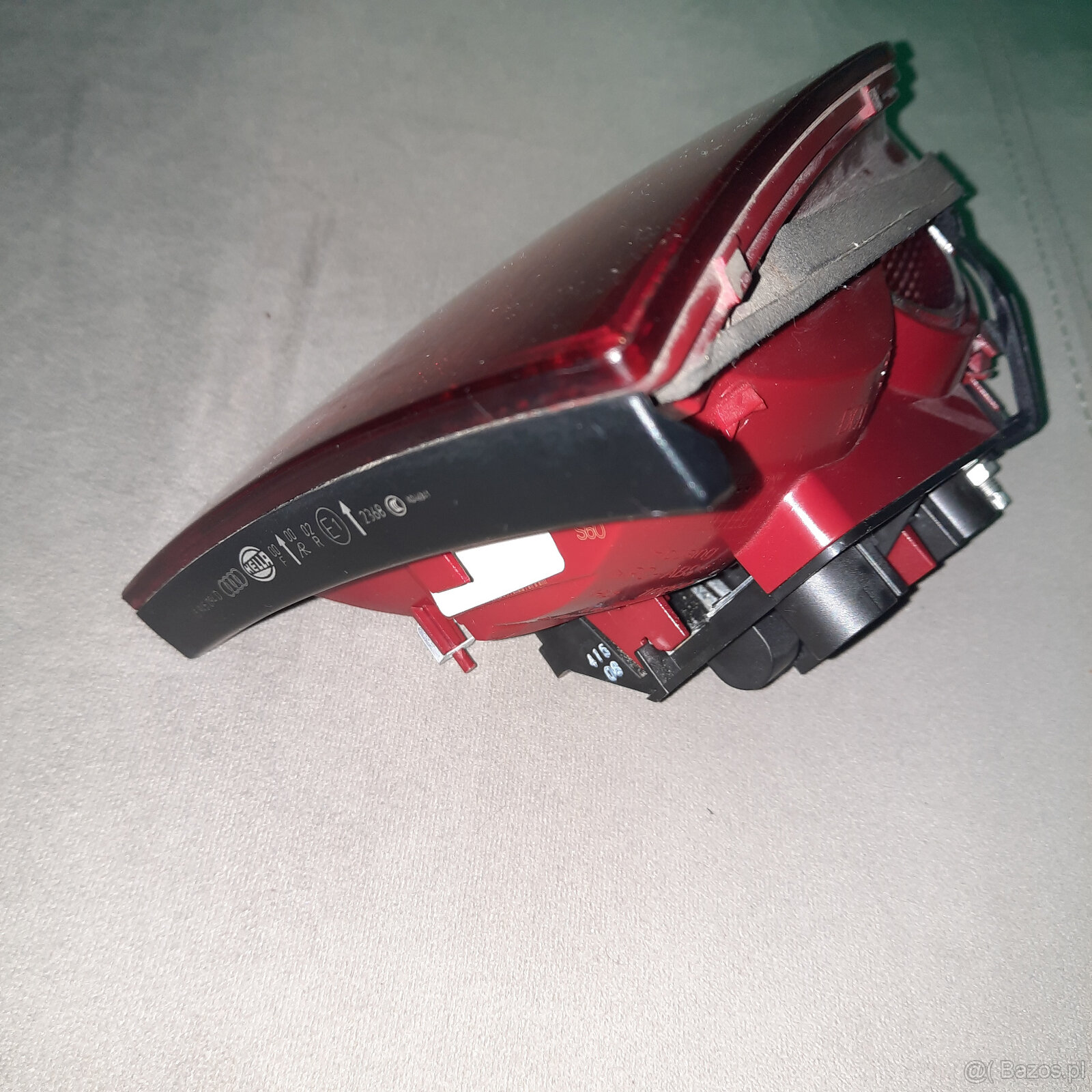 Sprzedam: oryginalna lampa (prawy tył ) Audi A4 B8 (Sedan) - 6