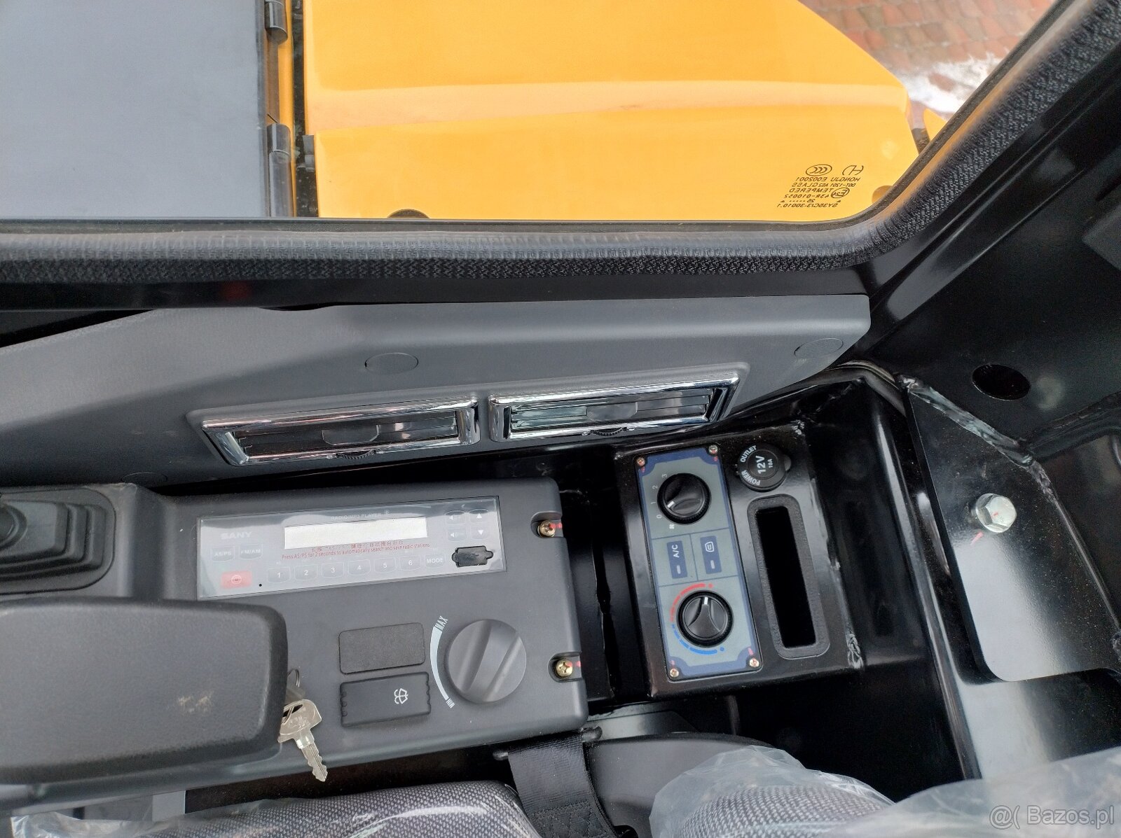 Minibagr SANY SY35U - 6