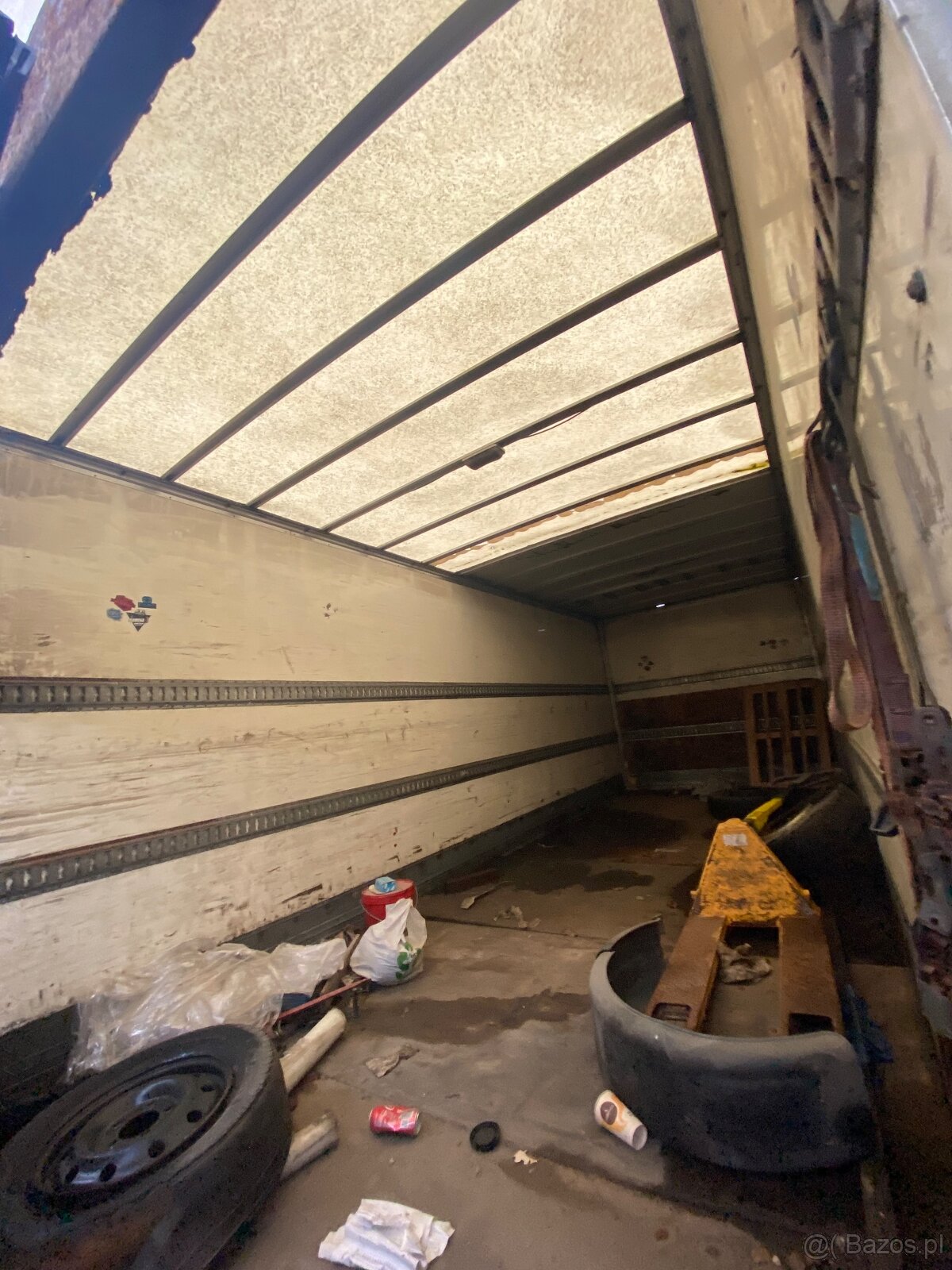 Renault Midlum 220 kontener z windą - 6