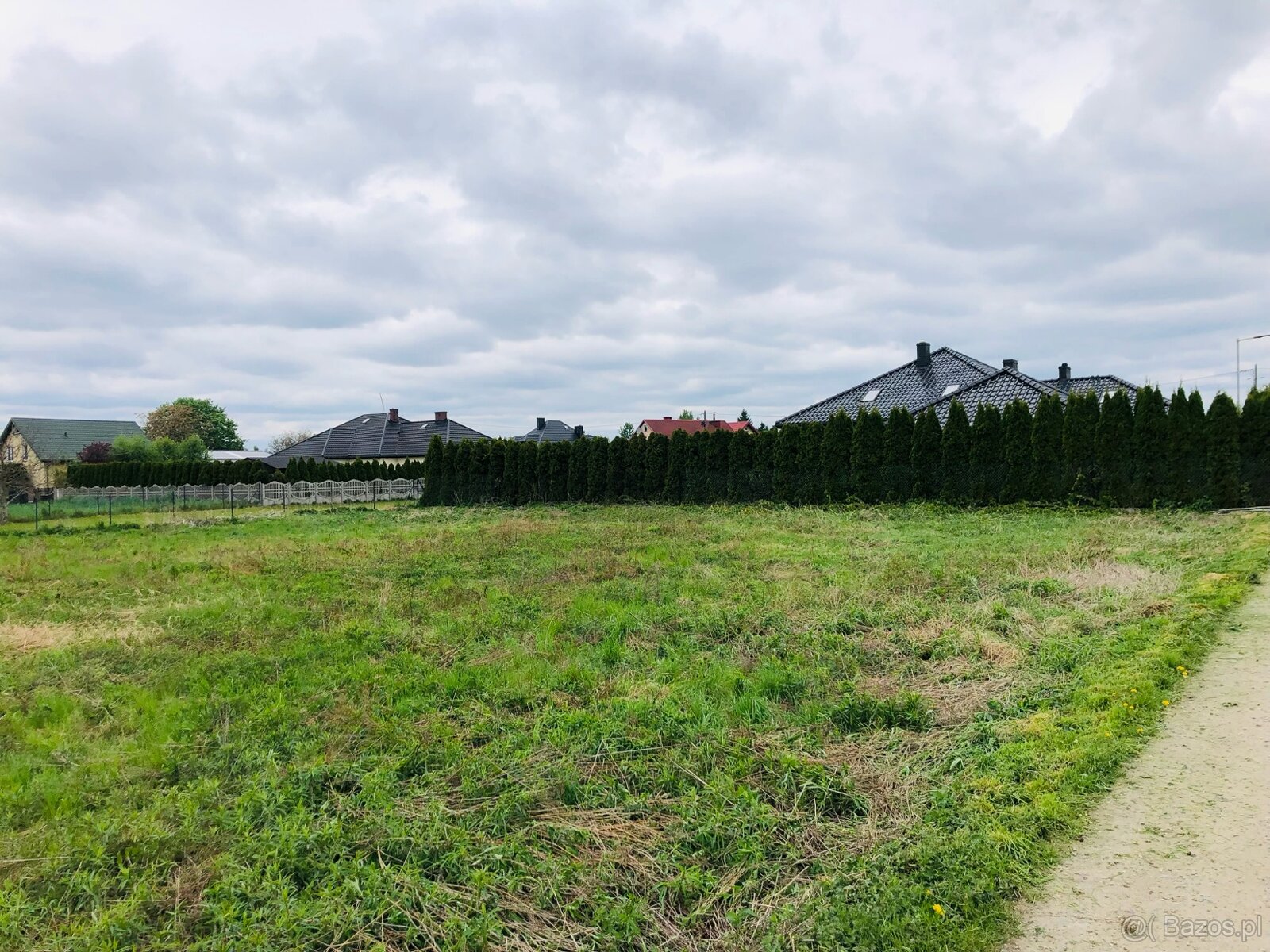 Działka budowlana 1300m2, WZ bezterm., Media, Kolej, Miasto. - 6