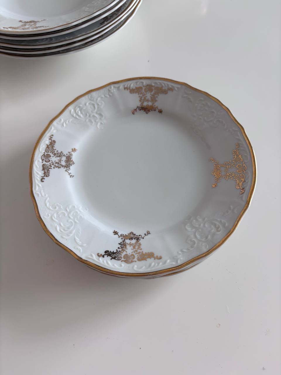 Zestaw porcelanowy Bernadotte – Thun – relief barokowy ze zł - 6