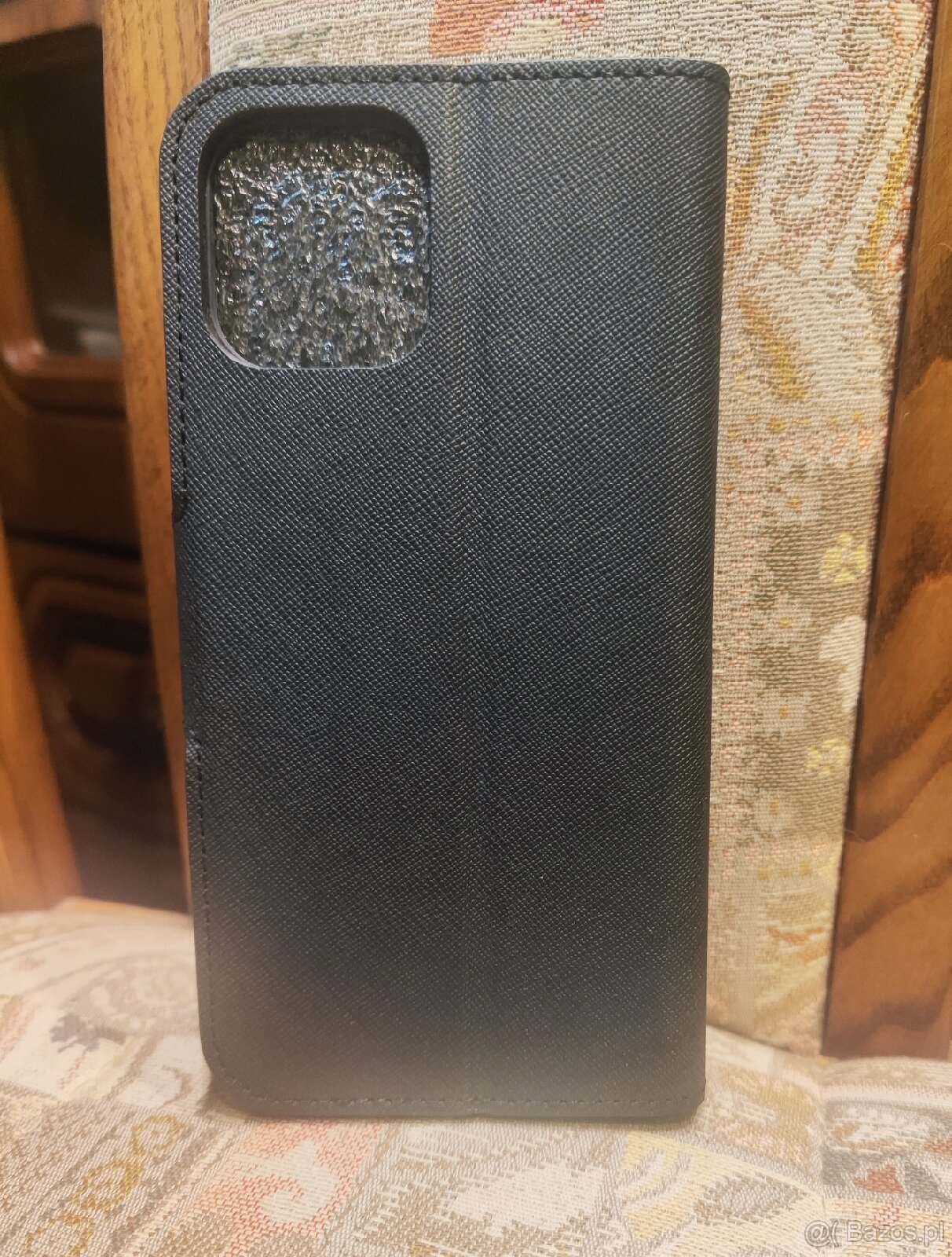 Etui/portfel marki Caseology dla iPhone'a 6,7" 2020r. - 6