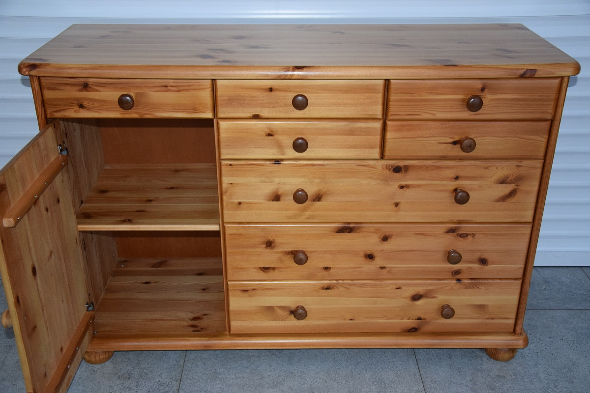 komoda z drewna sosnowego - jak nowa - 6