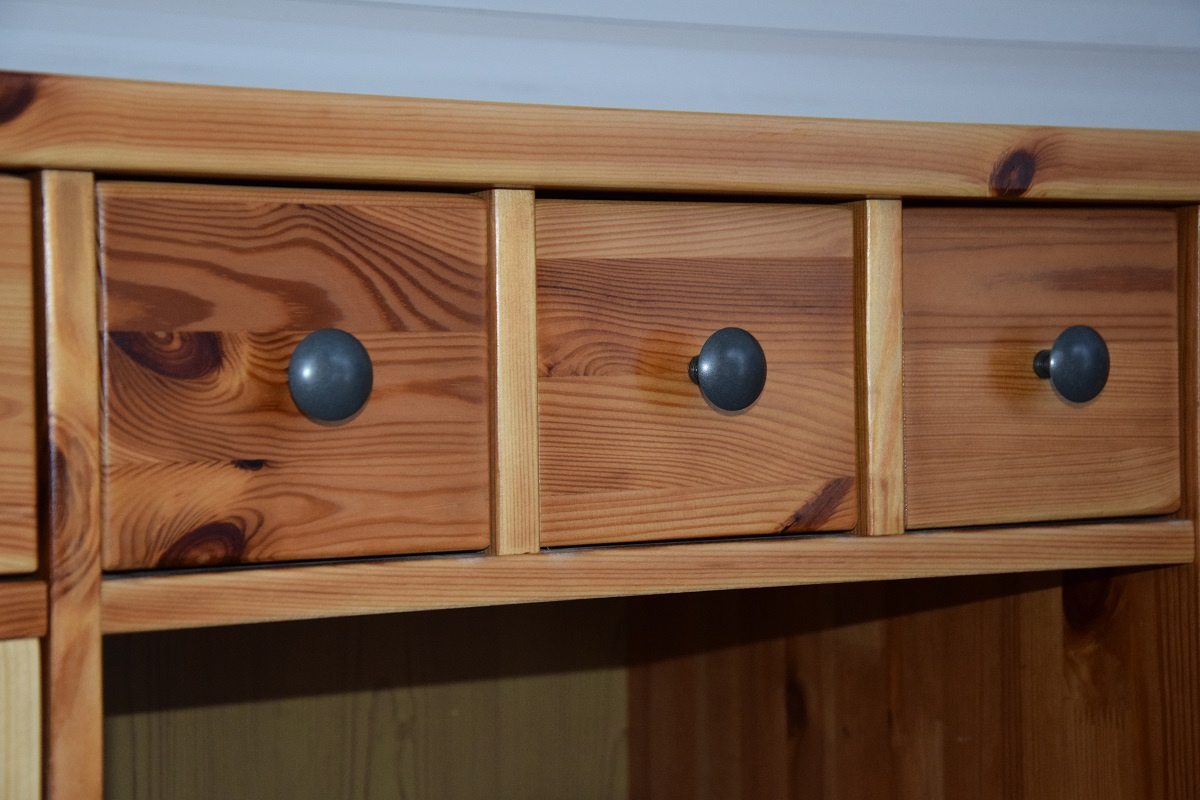 komoda z drewna sosnowego - jak nowa - 6