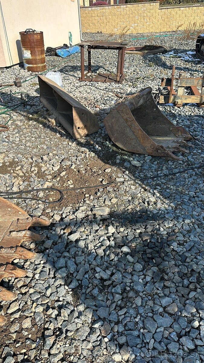 MINIKOPARKA TAKEUCHI TB175 - 6