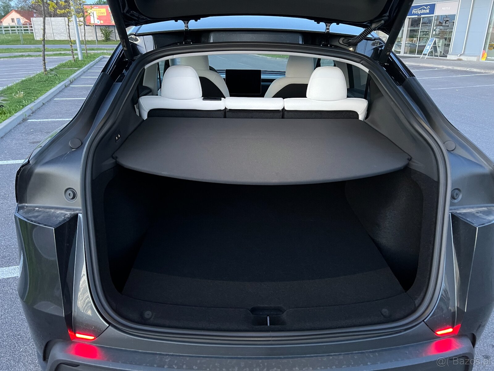 TESLA MODEL Y JUNIPER LONG RANGE NA SPRZEDAŻ W MAGAZYNIE BEZ - 6