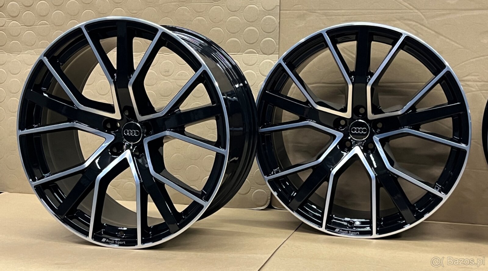 Felgi Audi Q8 SQ8 10J x 22 ET21 4M8601025Q / AQ 5x112 - 6