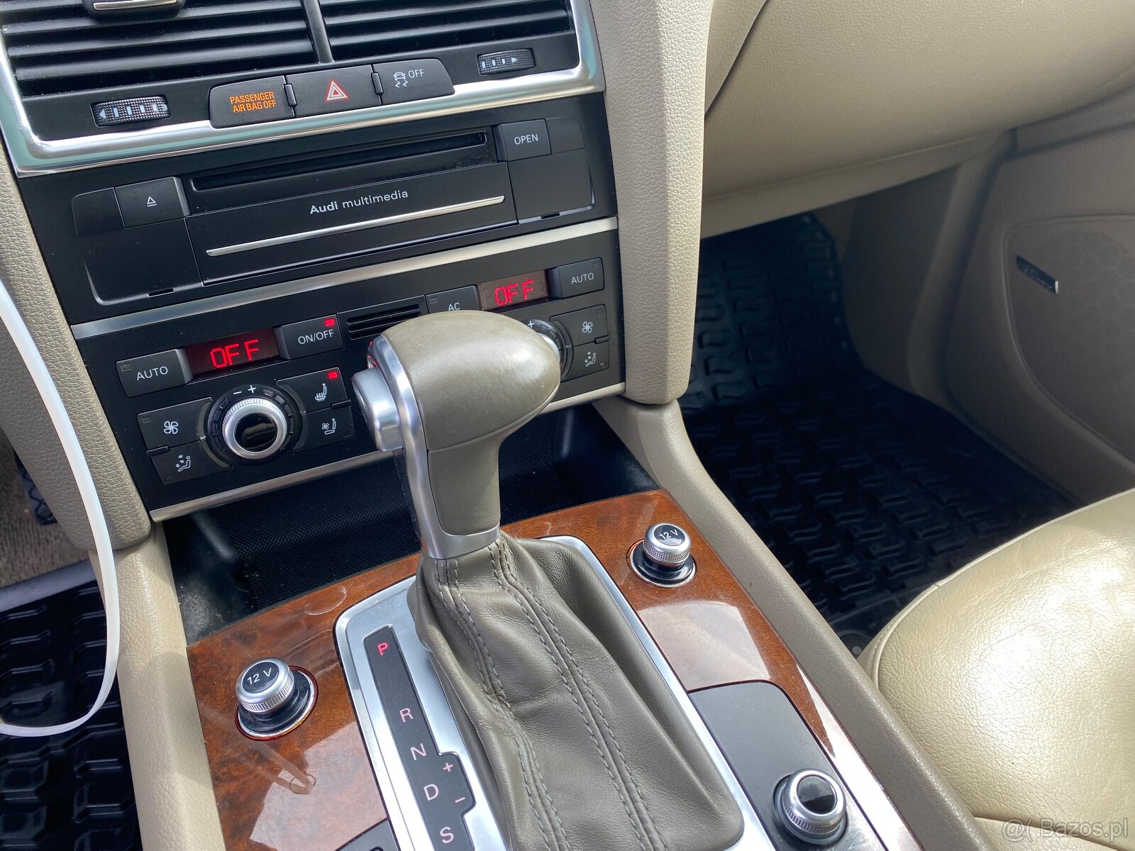 Audi Q7 S-line 7 míst,, bohatá - 6