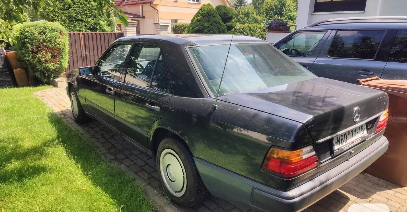 124 230e rok 1987 - 6