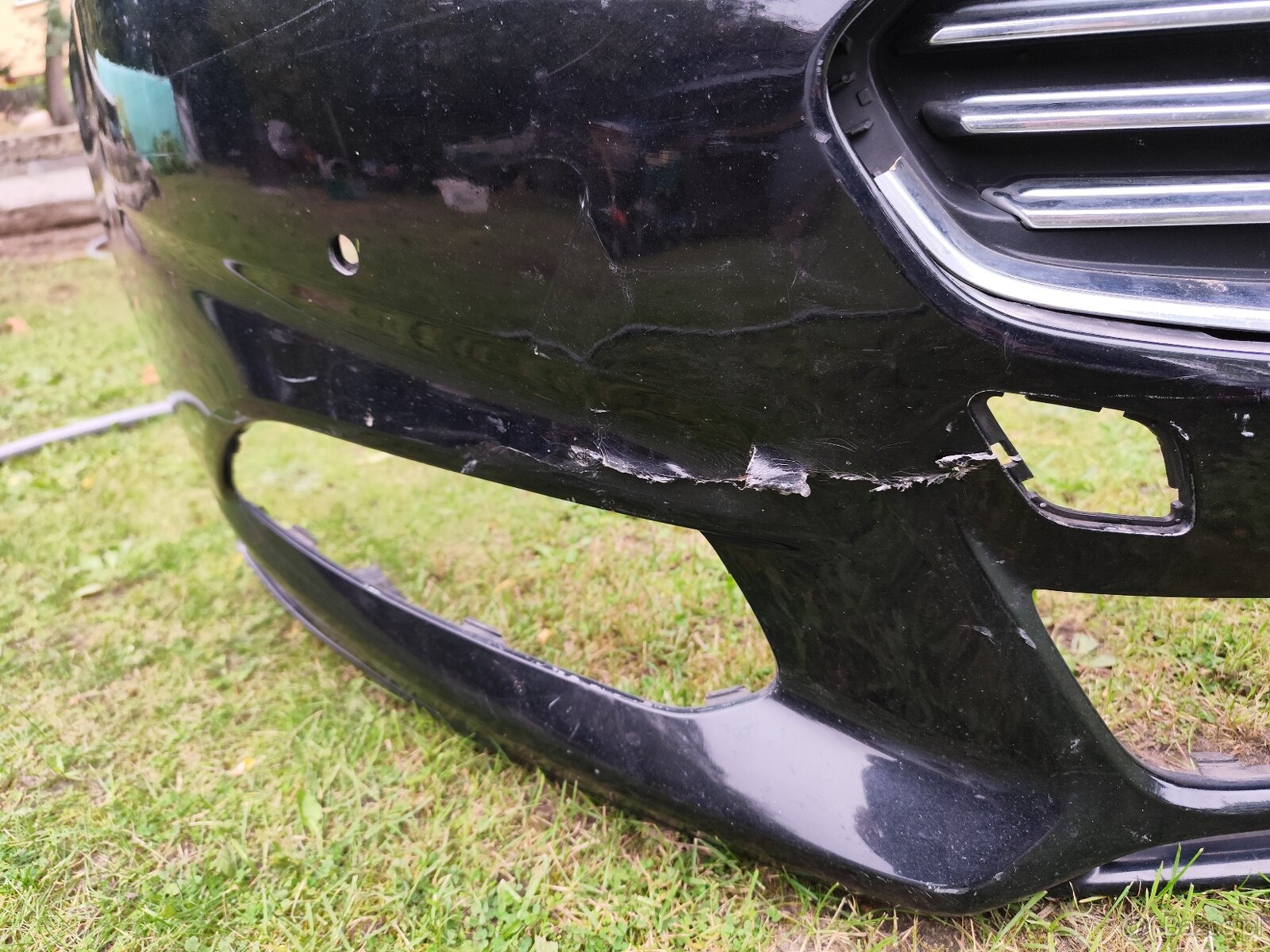 Przedni zderzak do Ford Mondeo MK5 - 6