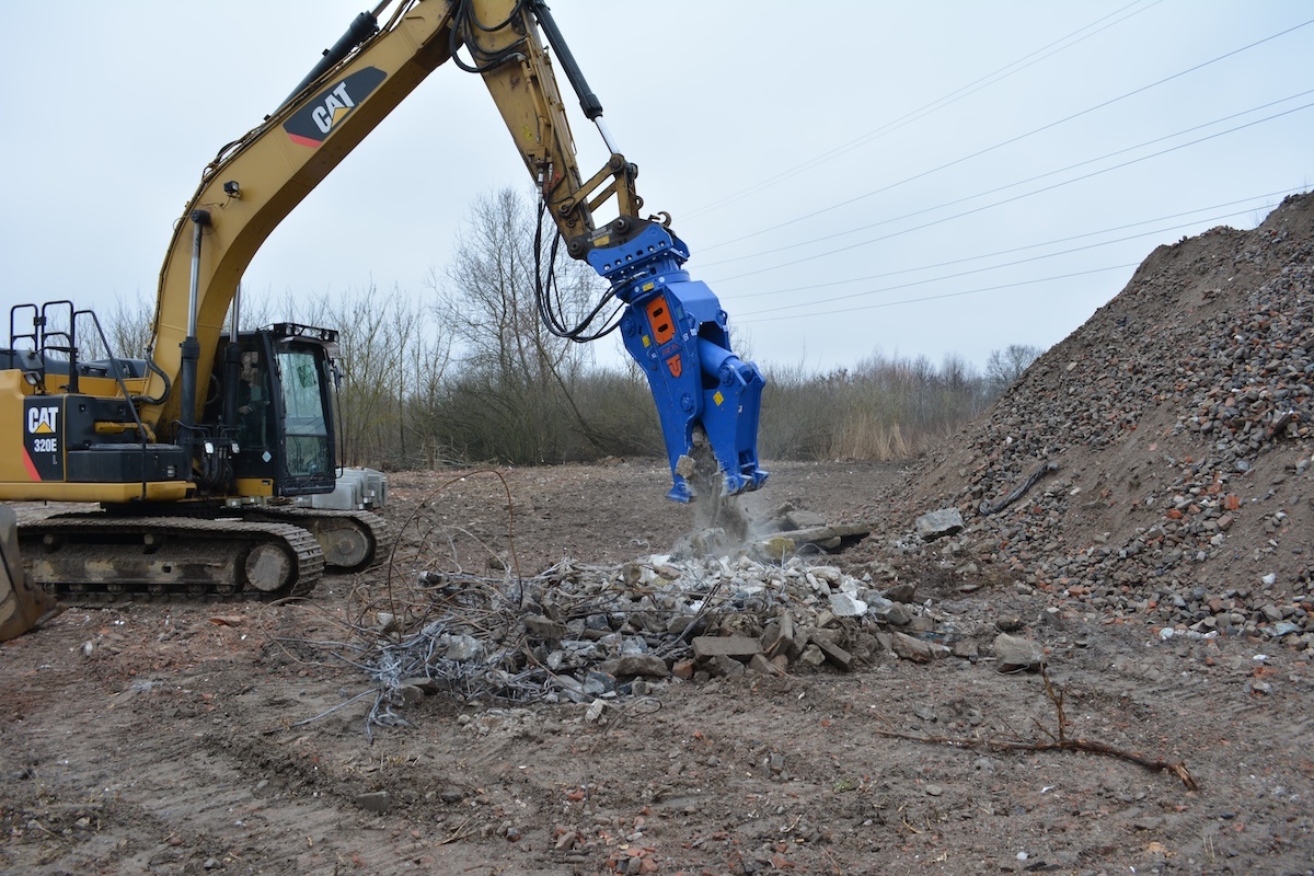 Nowa obrotowa szczęką krusząca KRUSZER TREVI BENNE FR 18 - 6