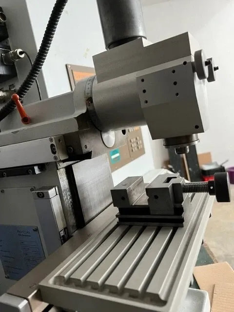 Prätecma FM1 CNC - Mała frezarka - 6