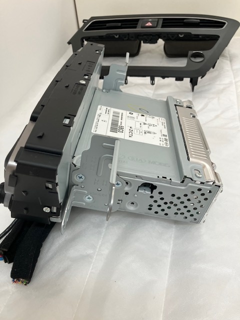 Radio fabryczne (ekran-dotyk) Hyundai I20 II Part.No:96160- - 6