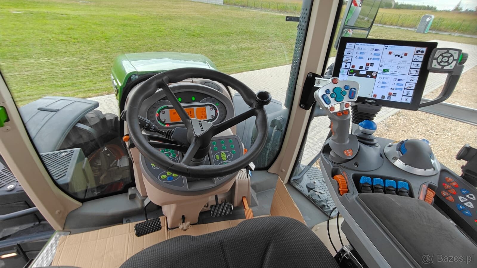 FENDT 828 rok 2022 z gwarancją do 03/2028 - 4340mtg stan bar - 6