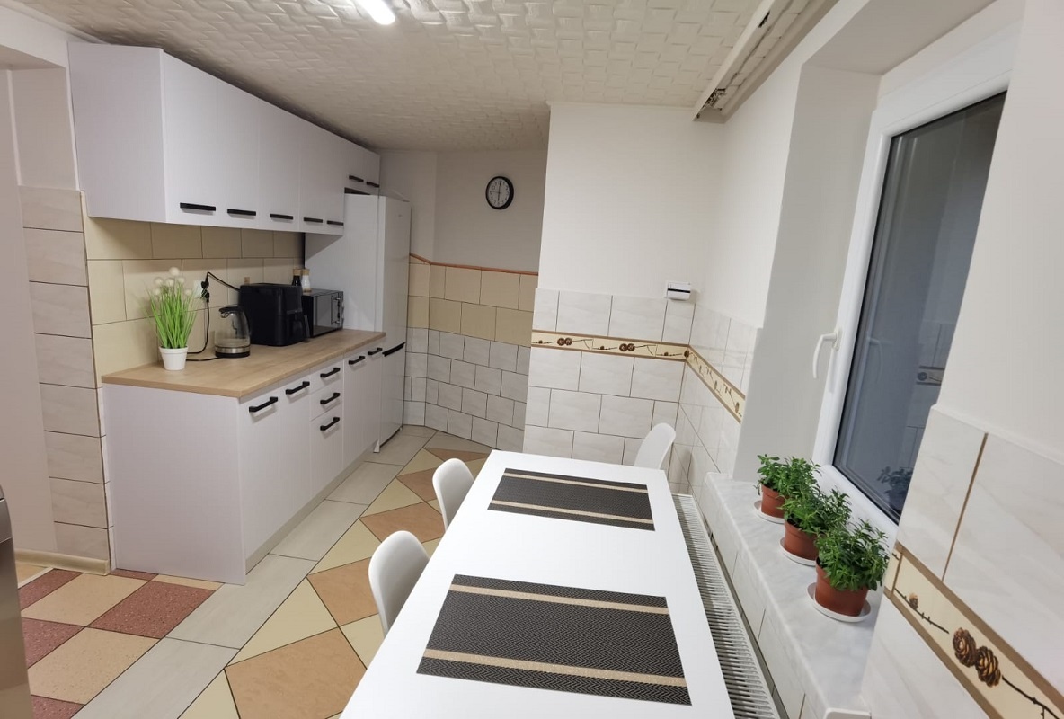 Dom wolnostojący po remoncie, Skalmierzyce,160 m², budynek 3 - 6