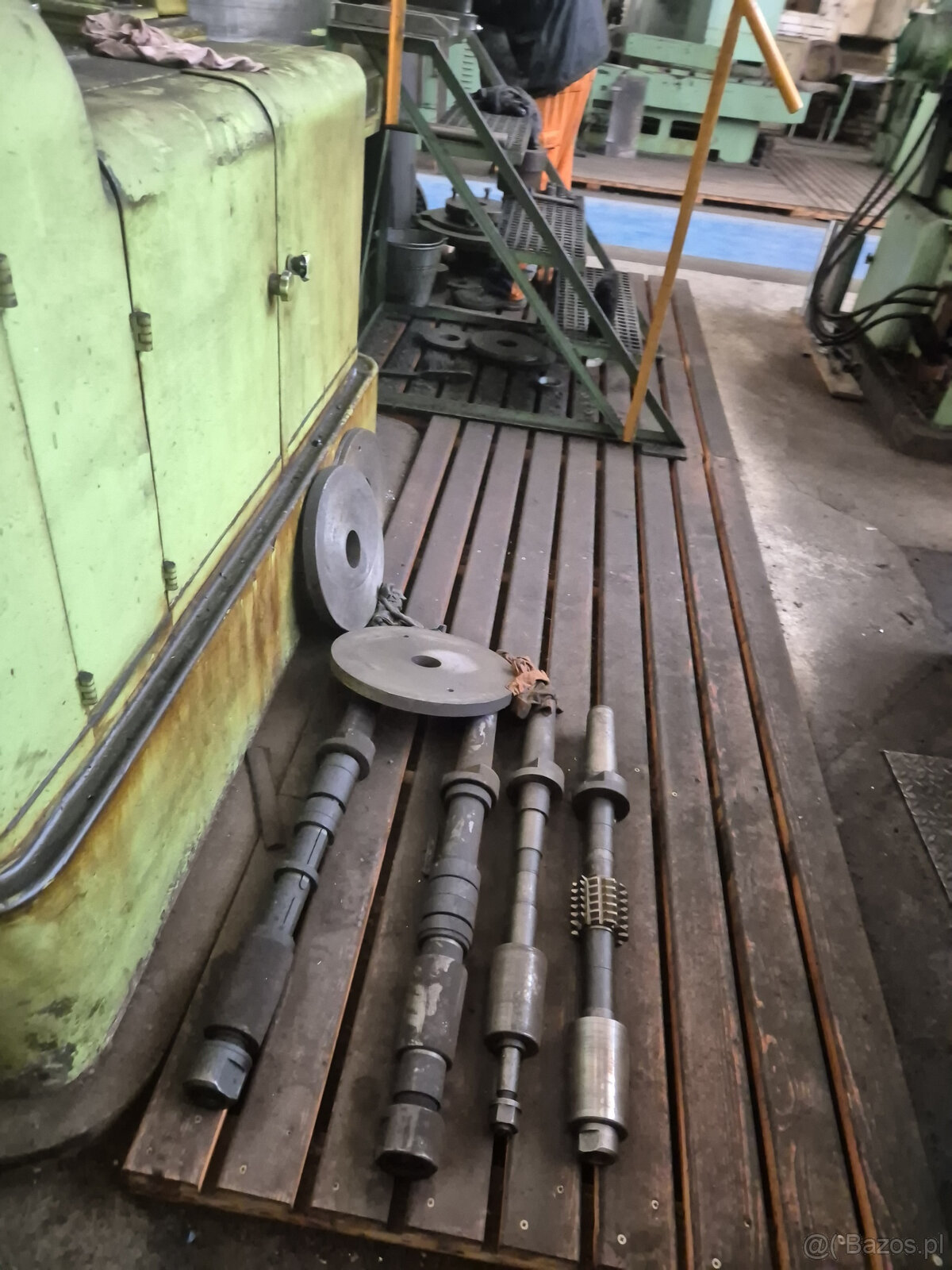 Frezarka do kół zębatych FO 16 - 6