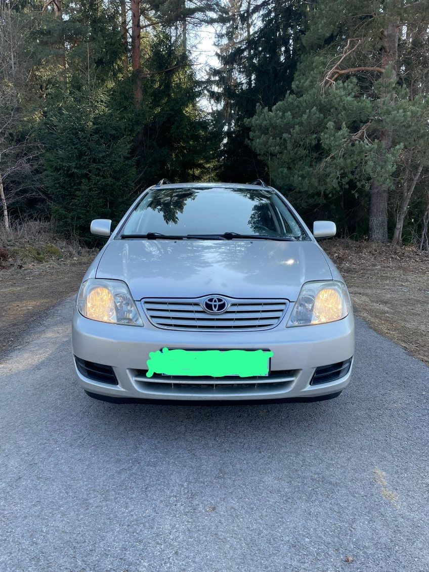 Corolla 1,4 benzyna 2005r - 6