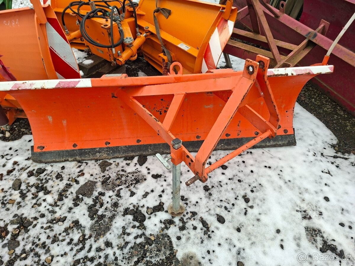 Pług do odśnieżania do minitraktora - 6