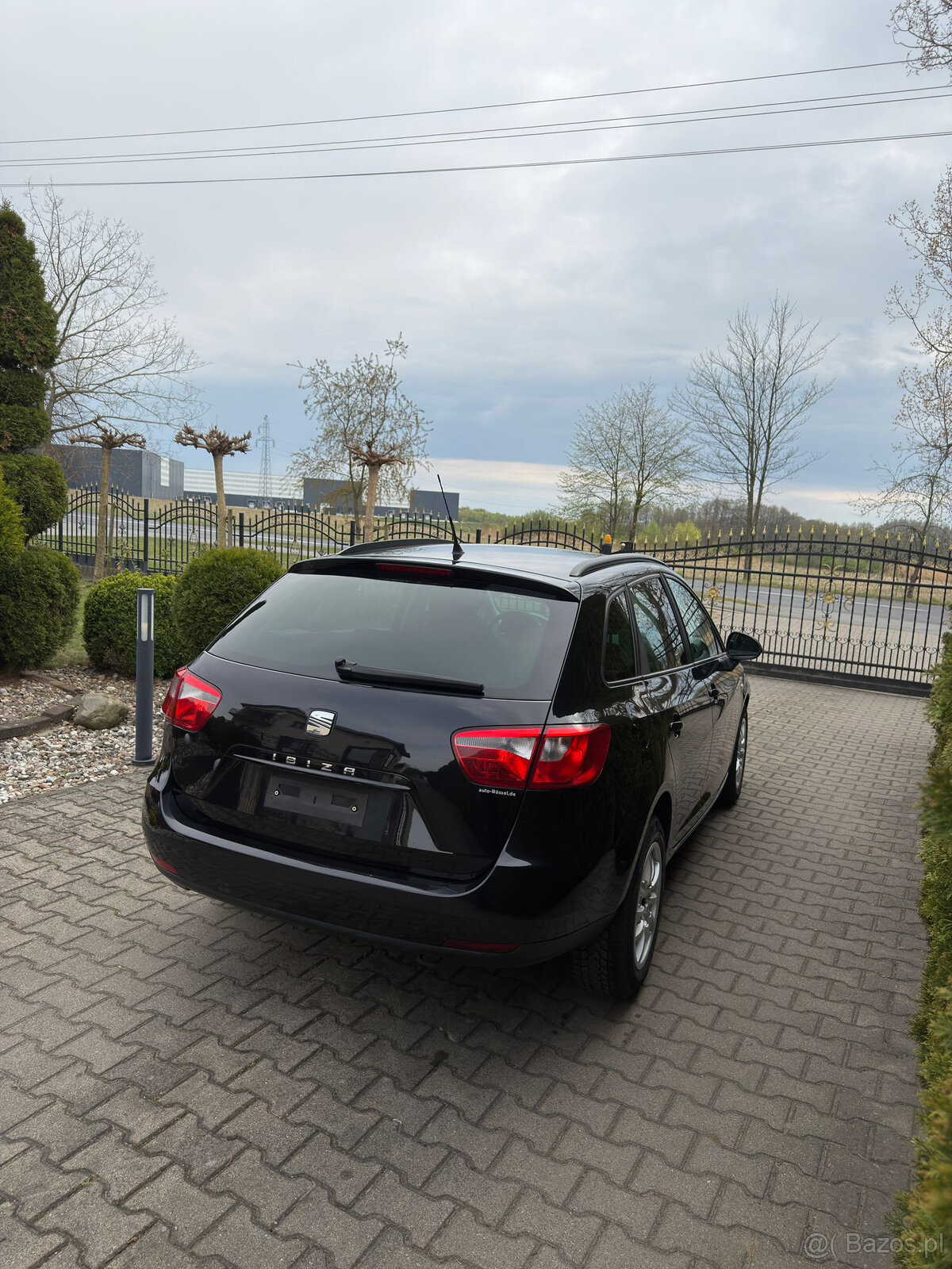 Seat Ibiza combi 1,4 16V pelna opcja model 2012 - 6
