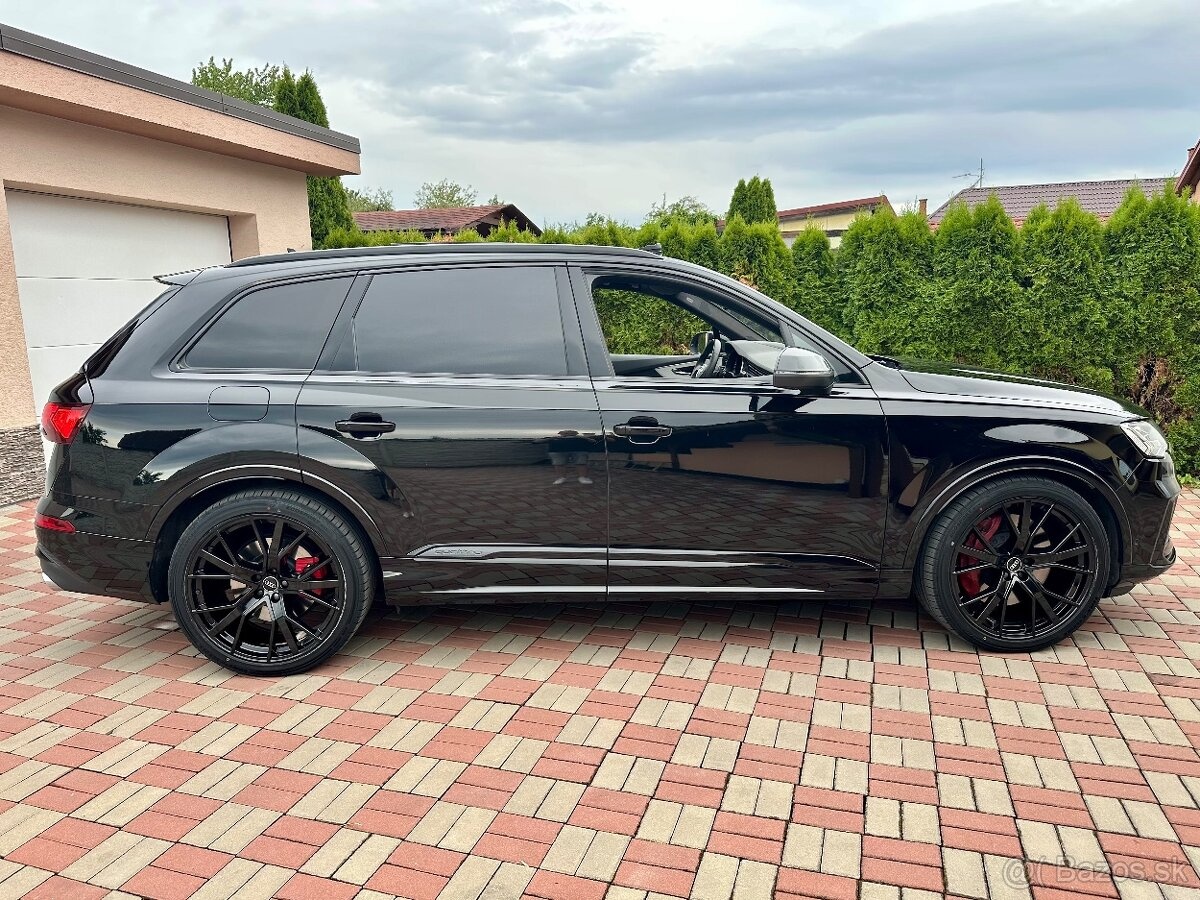 Audi SQ7 4.0 TFSI V8 373KW/507HP Quattro S-Line Panoráma - 6