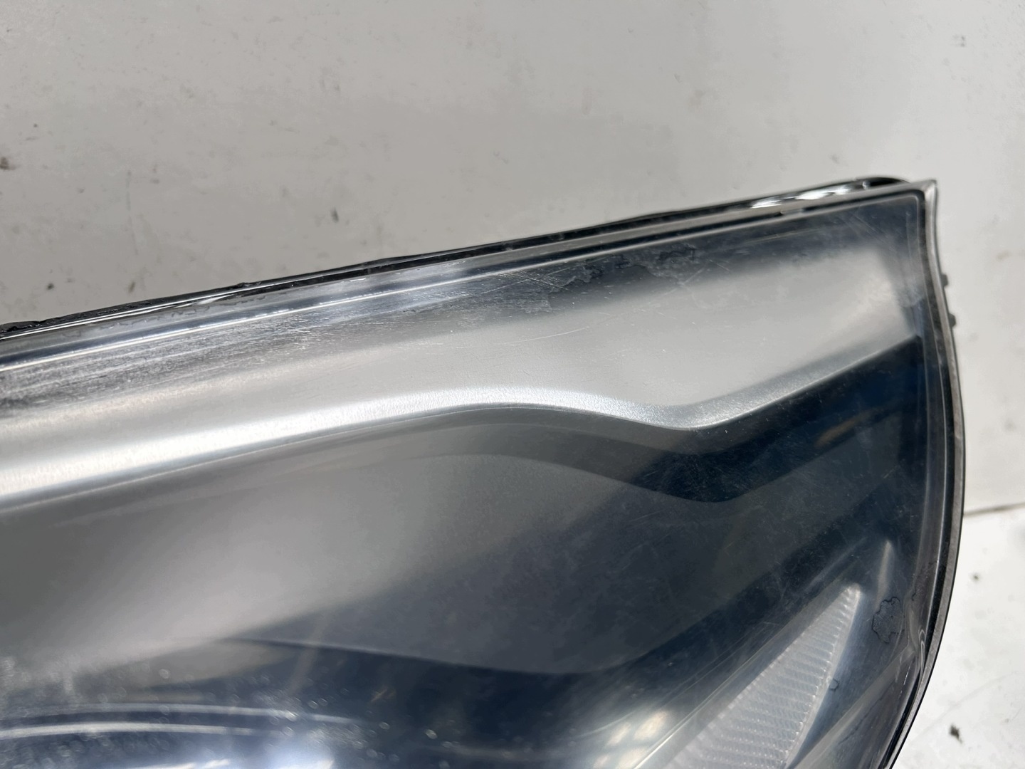 Reflektor lewy KIA Carens 92101AA - 6