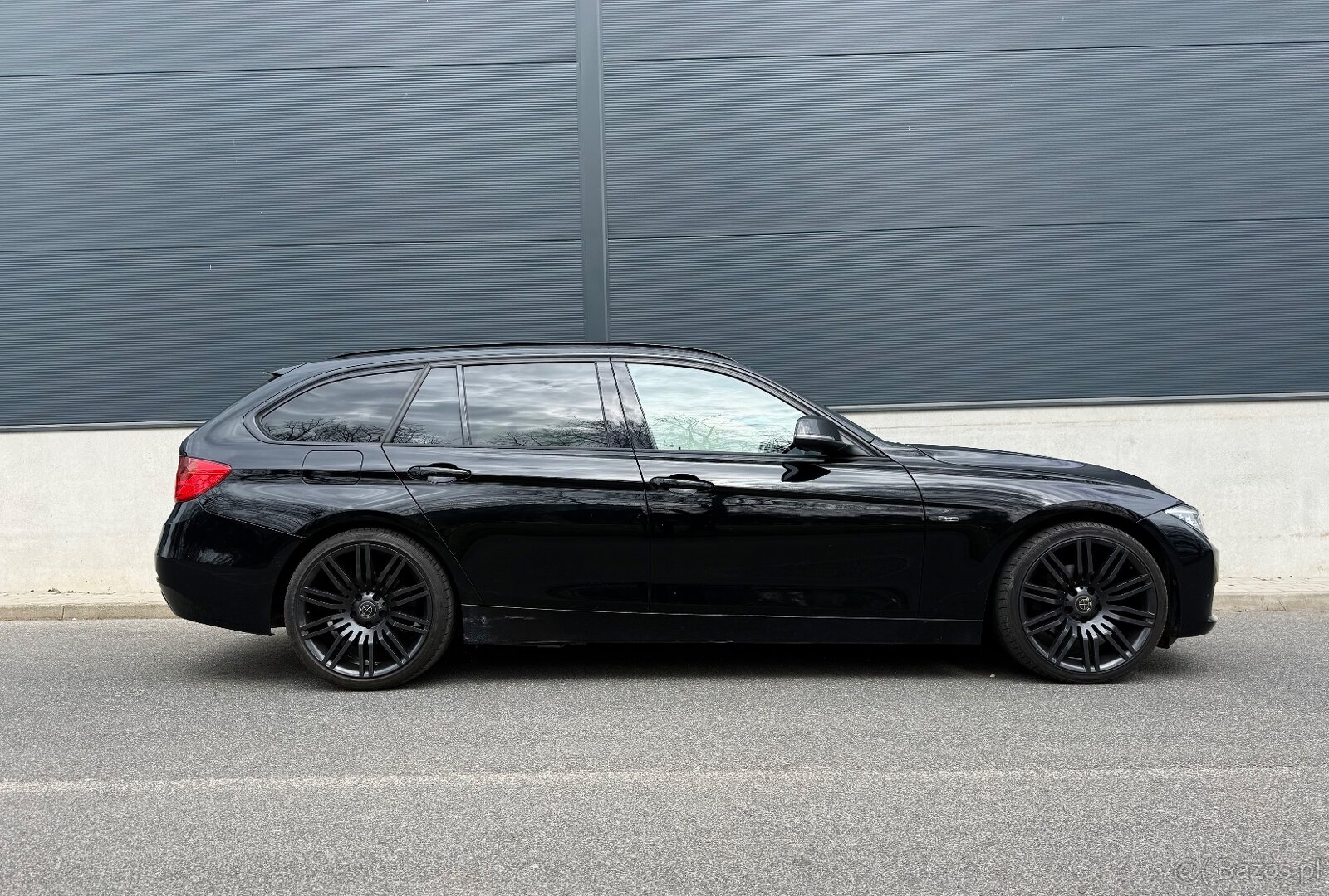 BMW 318d SPORT F31 Touring 105kW – R19, 2015 - 6