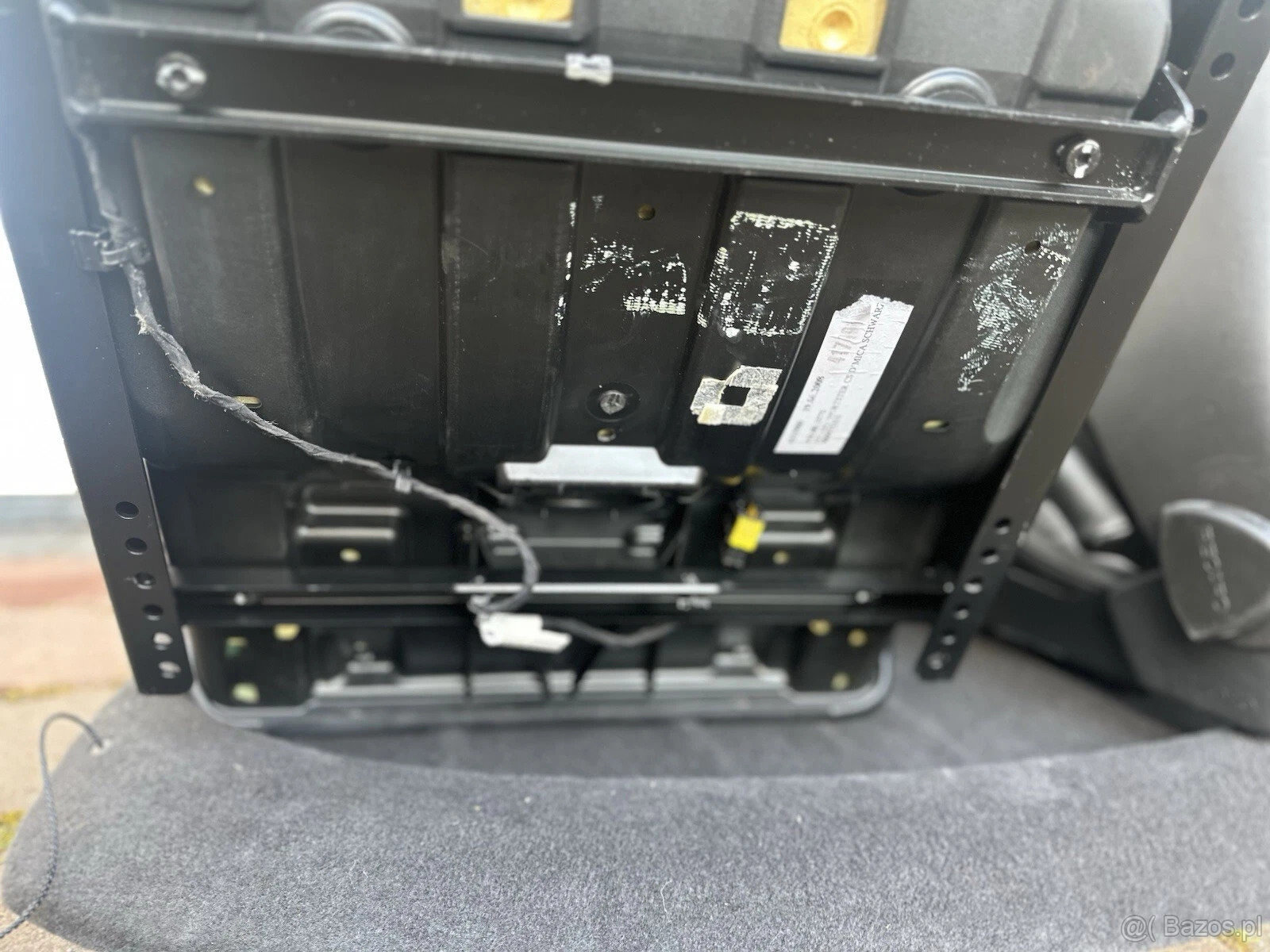 Fotele Recaro CS Sportster Alcantara składane i odchylane - 6