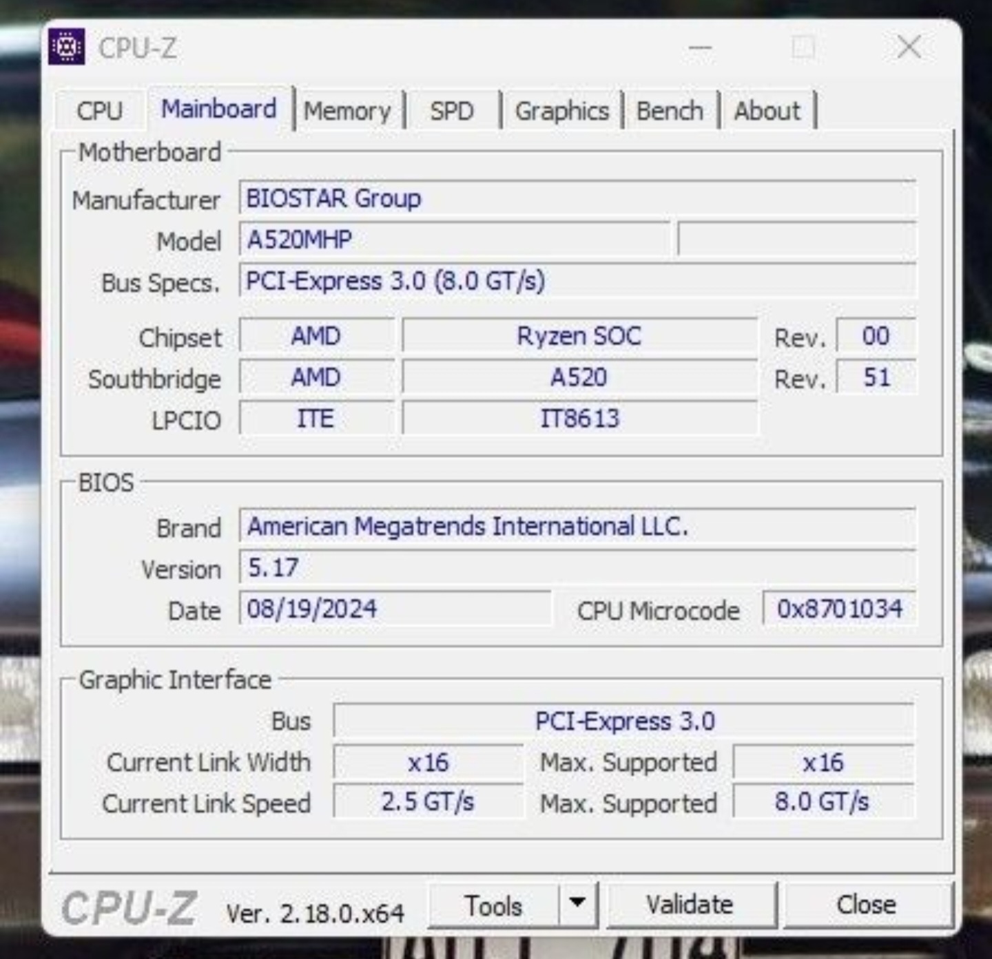 Komputer gamingowy Ryzen 5 3600 / RTX 2060 12GB / 16GB RAM - 6