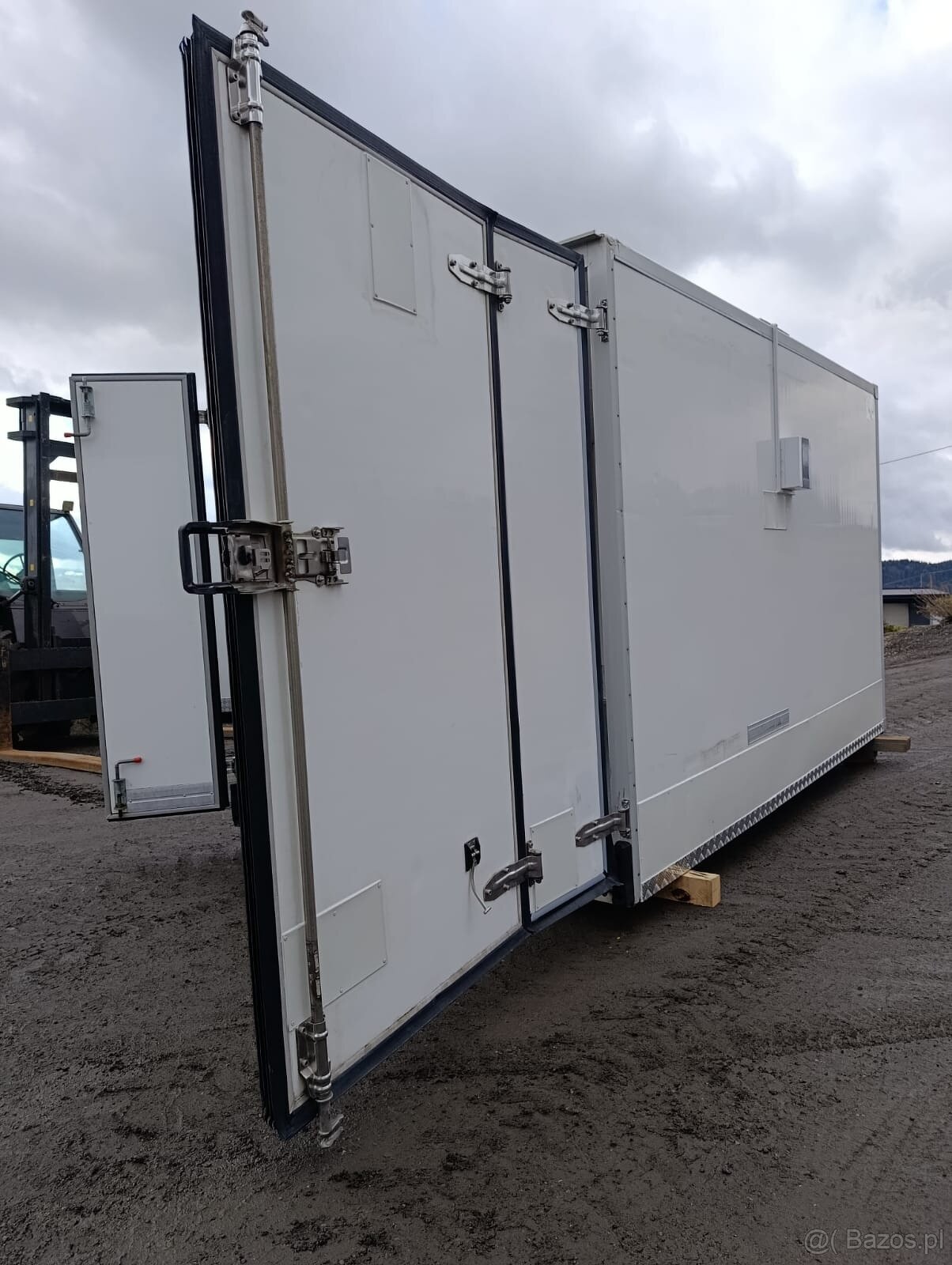 Komora Chłodnicza / Chłodnia Stacjonarna / Zabudowa Chłodnic - 6