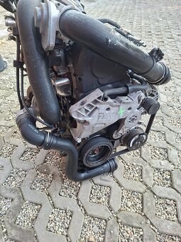 Silnik 1,9 tdi 77kw typ BXE top stan kompletny - 6