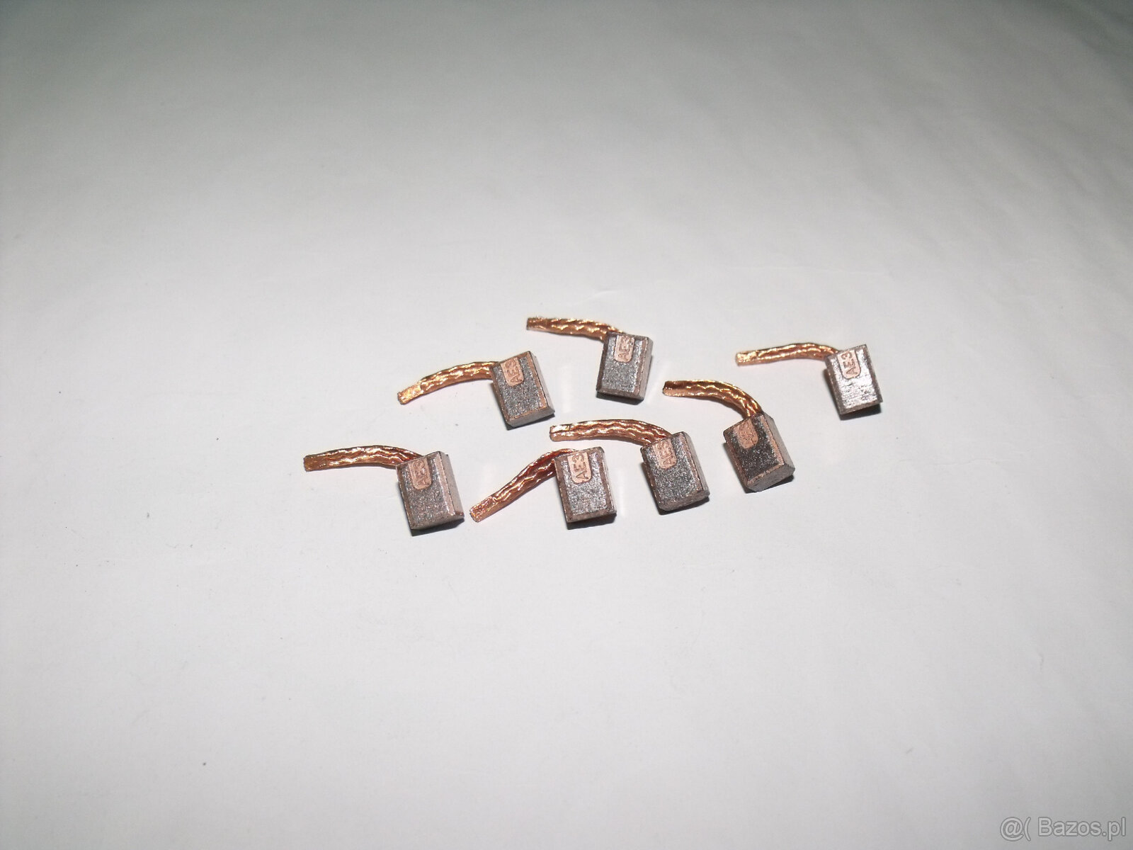 Szczotki do rozrusznika , wymiary 7x14x14mm - 6